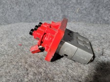 OEM Westerbeke 7.6 egtd Marine Generator Mechanical Fuel Pump 037103 picture