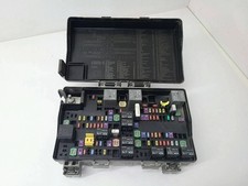 2013-2014 Dodge Ram 1500 Engine Fuse Box Power Distribution Center 4.7L 5.7L OEM picture