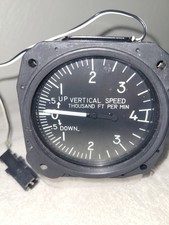 United Instruments Vertical Speed Indicator P/N 7040 picture