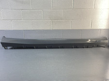 2019-2025 BMW X7 G07 M-Type Right Lower Rocker Panel Molding Gray C36 OEM *NOTE* picture