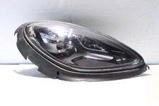 2019-2023 Porsche Macan LED Right Side Headlight Assembly OEM 95B941010AR picture