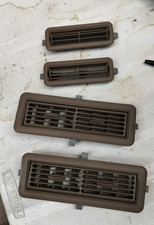 1995-99 Chevrolet GMC GMT400 Suburban 2nd Row Overhead A/C Vents TAN picture