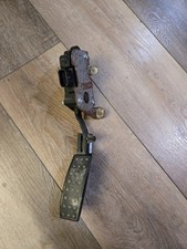 04-05 Cadillac CTS-V Gas Pedal OEM used RARE picture
