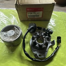 Honda CR125R Stator Flywheel Generator Ignition Coil OEM 31100-KSR-A01 picture