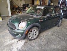 Used Air Cleaner Assembly fits: 2014 Mini Clubman John Cooper Works picture
