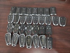 LOT OF 31 GM KEYLESS ENTRY REMOTE KEY FOB LOT  CHEVY GMC CADILLAC GM picture