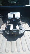LOCAL PICK UP ONLY PullRite SuperGlide 2900 18K 5th WheelHitch & 2Capture Plates picture