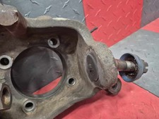 1999-2004 Ford F250 F350 4X4 Front Axle Steering Knuckle Spindle RH Passenger picture