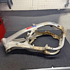 05-07 Honda CRF450X OEM MAIN FRAME CHASSIS BODY ALUMINUM (NO TITLE) picture