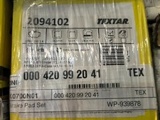 TEXTAR BRAKE PAD SET 2094102 FRONT 000-420-99-20 MERCEDES 190 W201 E-CLASS W124 picture