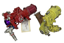 LOT of 2 AIRCRAFT VALVES 722740C 722740E MEGGITT, 979770-4-1 HONEYWELL AEROSPACE picture