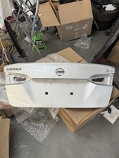 2020-2025 Nissan Versa SV Trunk Lid Decklid White OEM w/ Badges picture
