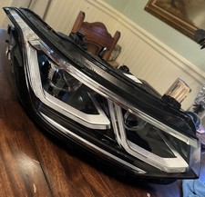 OEM 2018-2021 VW TIGUAN RIGHT RH PASSENGER HEADLIGHT HEAD LIGHT USED picture