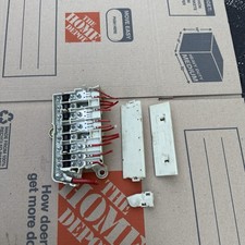 1995-2003 BMW E38 E39 FRONT POWER DISTRIBUTION FUSE BOX HOLDER OEM 61138387544 picture