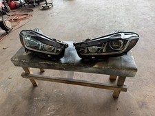 Perfect 2016 - 2019 Jaguar XE Right and Left Passenger Halogen Headlight OEM picture