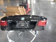 Trunk/Hatch/Tailgate Without Spoiler Fits 14-16 BMW 528i 482365 picture
