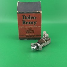 NOS OEM GM Delco 1949 - 1955 Dash Mounted Starter Button Switch 1996045 picture