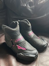Alpinestars Stella SMX-1 R V2 Vented Women's Motorcycle Boots Black/Fuchsia Pink picture