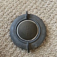 1935-1939 Ford V8 Horn Button Original picture