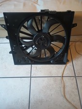 Jaguar 2000-2002 V8 4.0L Radiator Cooling Fan Assembly OEM Tested picture