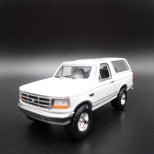 1993 93 FORD BRONCO XLT OJ SIMPSON / AL COWLINGS 1:64 SCALE DIECAST MODEL CAR picture