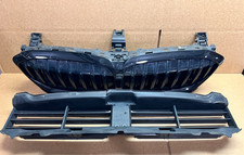OEM 2019-22 BMW 330i G20 UPPER + LOWER Active Air Shutter Grille SET 51745A22C64 picture