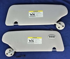 2008 - 2016 Chrysler Town Country Caravan Sun Visors Homelink Lighted Pair picture