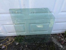 a Shield Glass SG4026 Flat Rear Window (8 Holes) picture