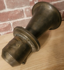 VINTAGE THE DEWITT AUTO  HORN CO. ELECTRIC BRASS OOO-GA CAR HORN picture