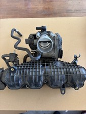 2010-2016 Prius Intake and Throttle Body Assembly Toyota picture
