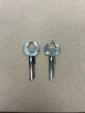1933-66 GM key blank sets picture