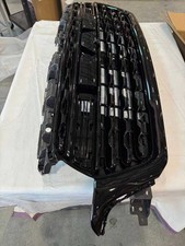 Used Glossy Black Front Bumper Grille Fits RAM 1500 Big Horn Limited 2025-2026 picture