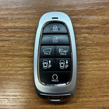 Hyundai Santa Fe Key Fob 7B 95440-S1660 TQ8-FOB-4F28 Unlocked Refurb Aft Blade picture
