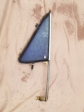 1980 - 1995 Chevrolet GMC VAN Left Vent Window * Thank You * picture