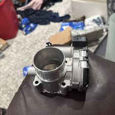 Bosch Throttle Body Assembly 028075008B (New Old Stock) picture