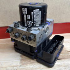 2012-2014 Volkswagen Jetta ABS Brake Pump Control Module Assembly OEM W/WRNTY picture