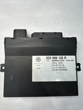 VW Bentley KESSY Keyless Entry Start Module 3D0909135R Siemens 5WK47026 OEM picture