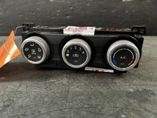 2016-2018 Subaru Forester AC Heater Temperature Manual Climate Control OEM picture