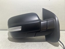 2016 - 2019 Nissan Titan Door Mirror Blind Spot Signal Passenger Right OEM W001 picture