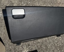 2005–2009 Land Rover LR3 Primary Glove Box Compartment – OEM Black picture