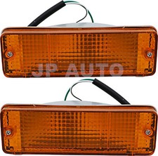 For 1984-1988 Toyota Pickup 4Runner Turn Signal Light Set Pair picture
