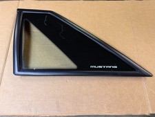 87-93 Ford Mustang Quarter Window Glass DRIVERS Side HATCHBACK OEM Carlite GT LX picture
