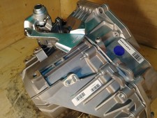 2011-13 REGAL TURBO / CXL 2.0 TURBO TRANSMISIÓN F40 DE 6 VELOCIDADES FWD / MR6 5 picture