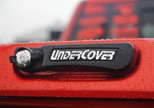 UnderCover UC2158S Elite Smooth Tonneau Cover Fits 15-20 F-150 picture
