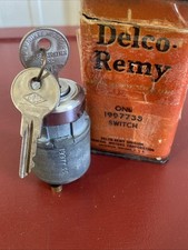 1937 - 1941 IHC TRUCK CHEVROLET DELCO REMY IGNITION SWITCH 1997733 NOS picture