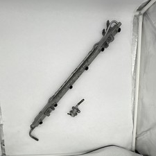 RB26 OEM Fuel Rail with FPR for Nissan Skyline R32 GTR (Missing Hardware) picture