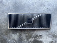 1990-1992 Volvo 740 Grill OEM Black picture