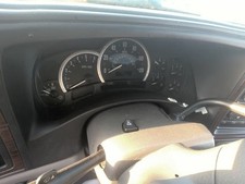 Speedometer Cluster US ID 15135660 Fits 03-05 ESCALADE 33513981 picture