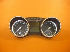 MERCEDES BENZ R350 INSTRUMENT CLUSTER 2006 2007 2008 2009 2010 2011 R500 R63 OEM picture