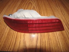 SUBARU TRIBECA  SIDE  MARKER REFLECTOR RH OEM 2008-2014 PASSENGER picture